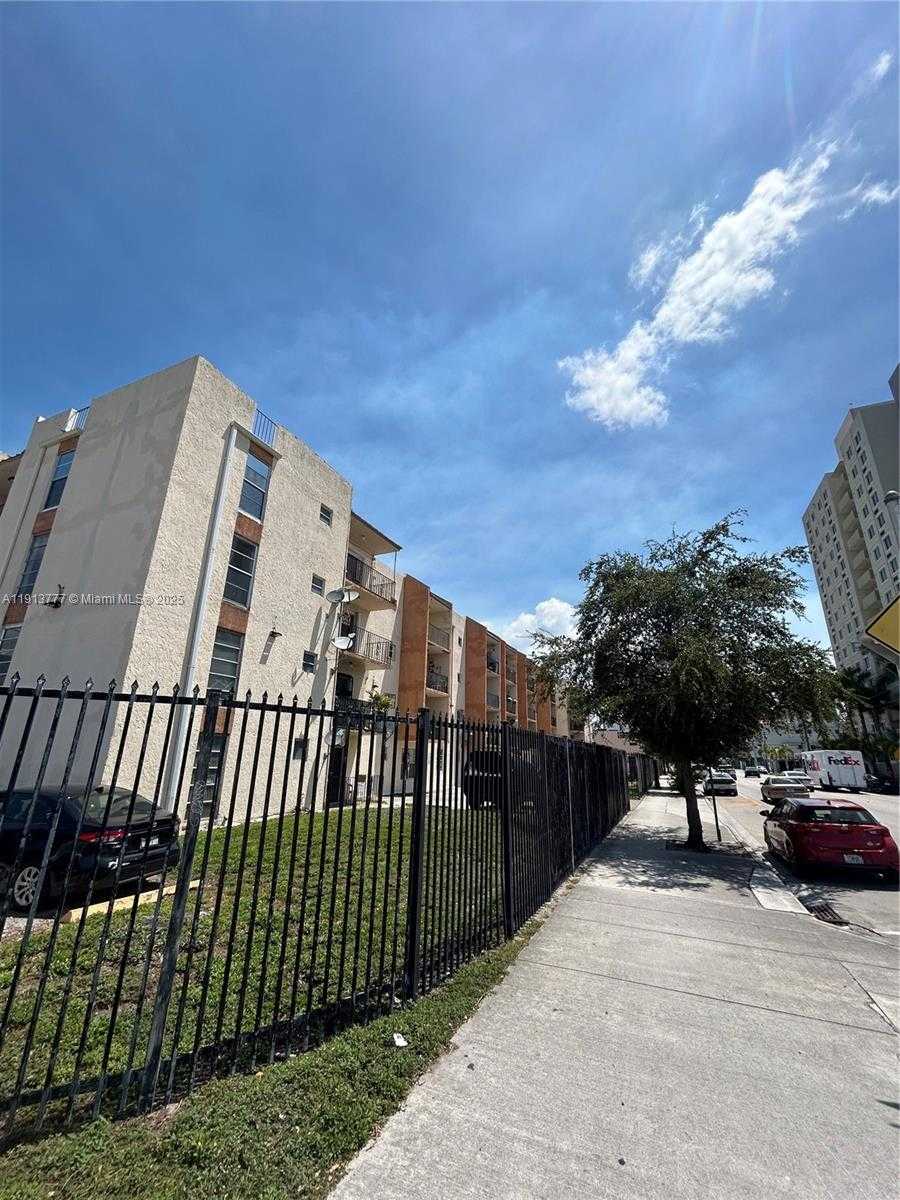 Small Image of 1051 SOUTH WEST 1ST ST #404, Miami Number 1