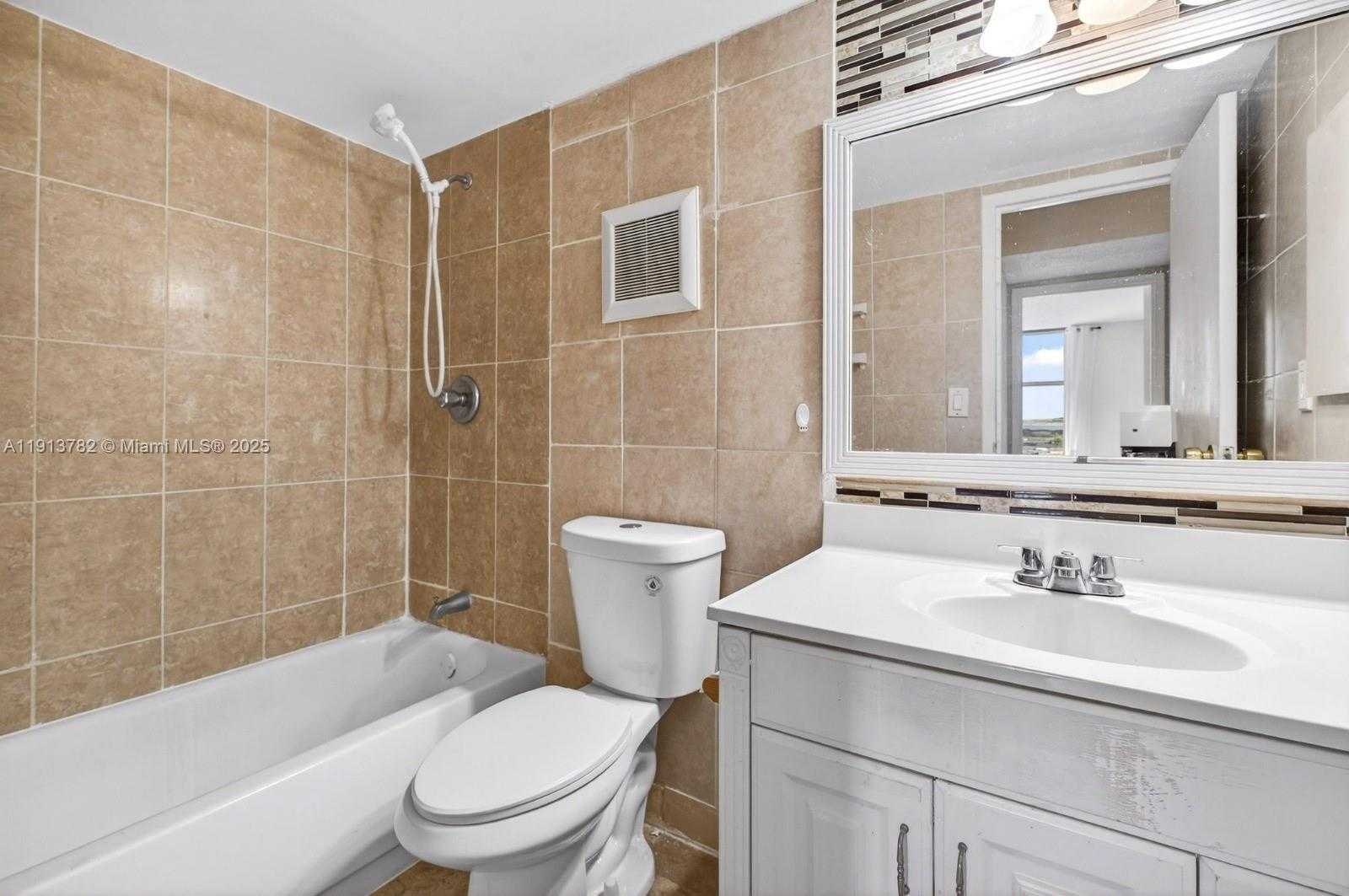 Small Image of 16851 NORTH EAST 23RD AVE #A619, North Miami Beach Number 15