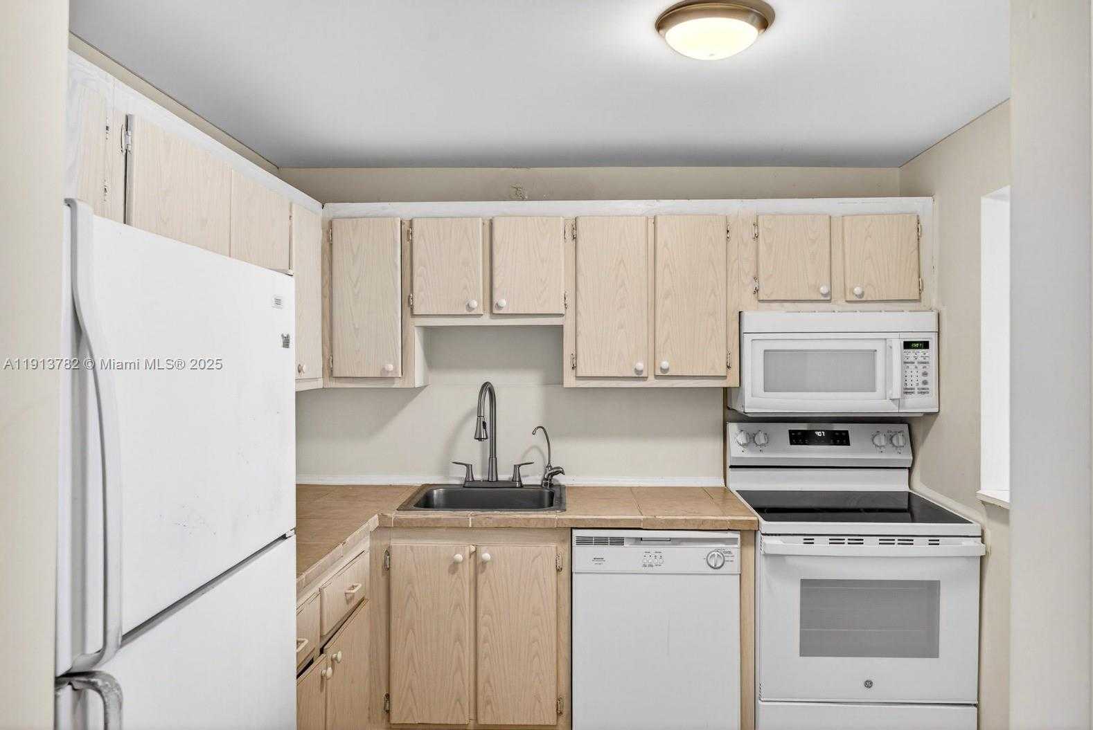 Small Image of 16851 NORTH EAST 23RD AVE #A619, North Miami Beach Number 9