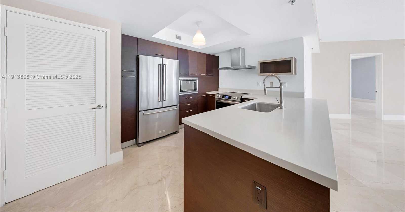 Small Image of 150 SUNNY ISLES BLVD #601, Sunny Isles Beach Number 3