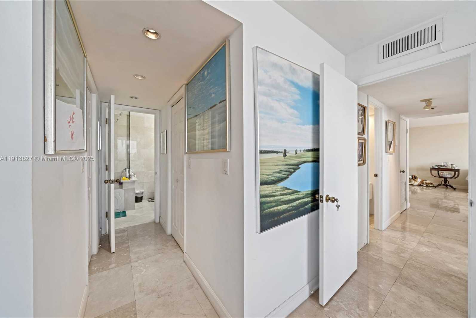 Small Image of 11 ISLAND AVE #1708, Miami Beach Number 11