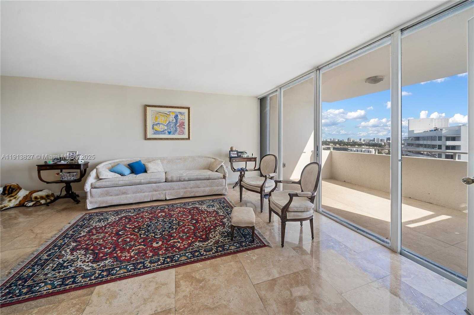 Small Image of 11 ISLAND AVE #1708, Miami Beach Number 6