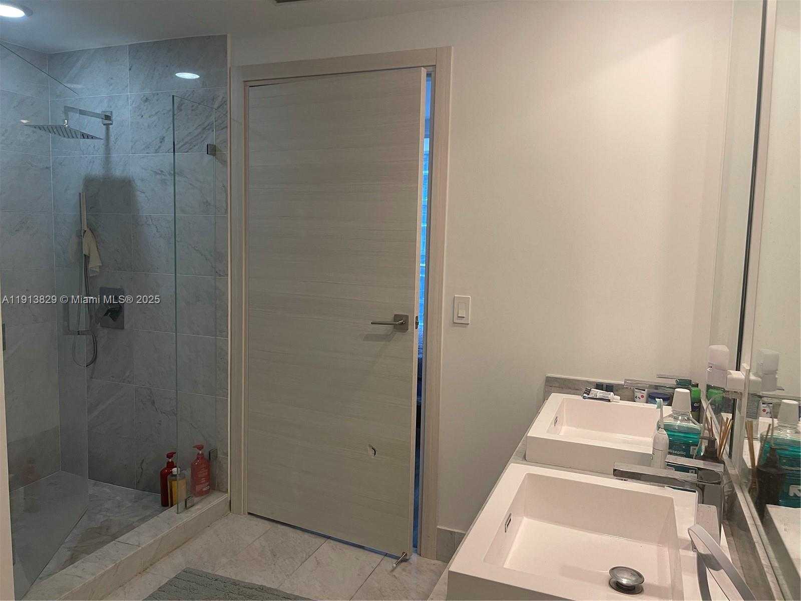 Small Image of 801 SOUTH MIAMI AVE #2207, Miami Number 16