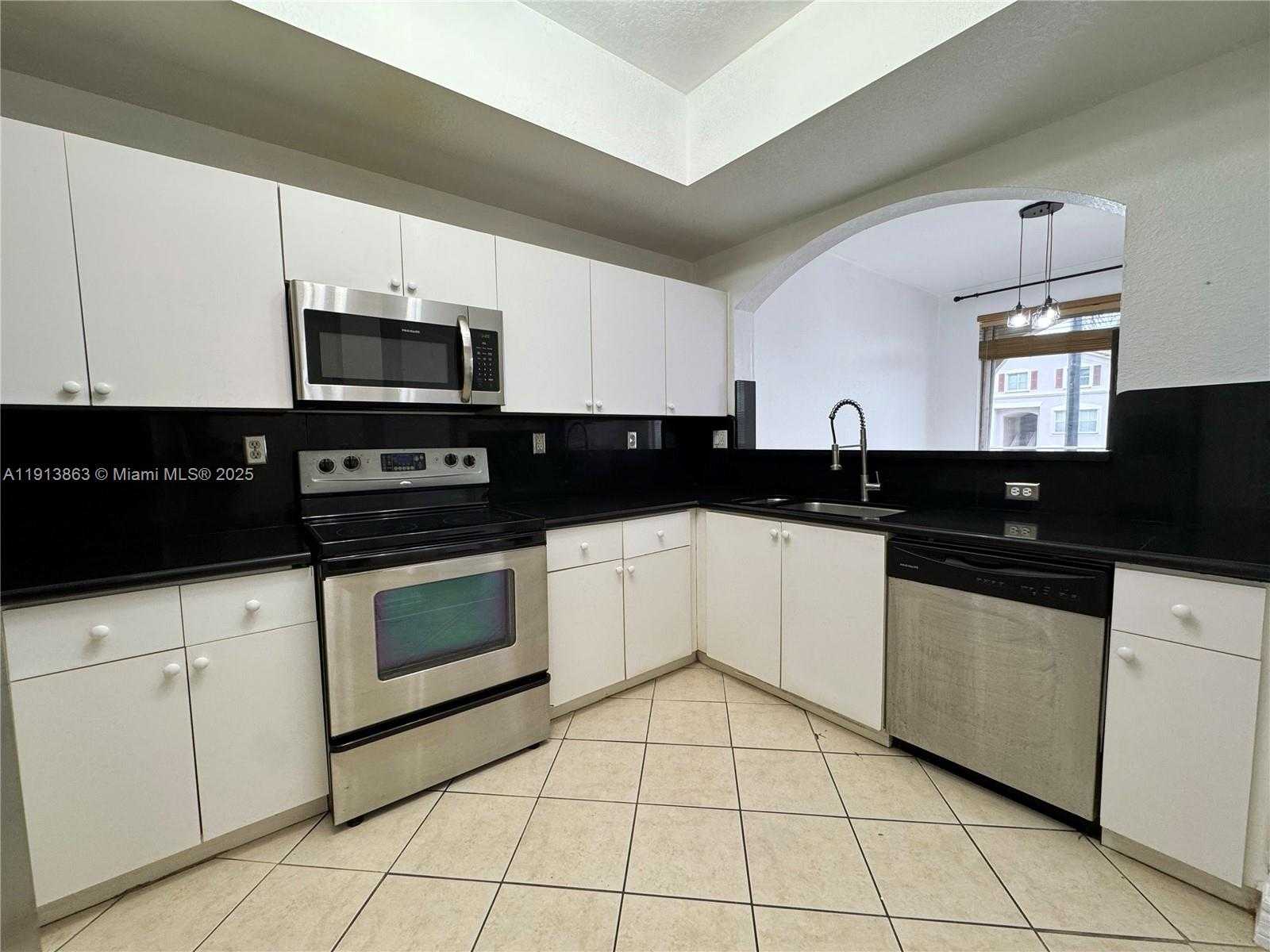 Small Image of 8886 WEST FLAGLER ST #205, Miami Number 4