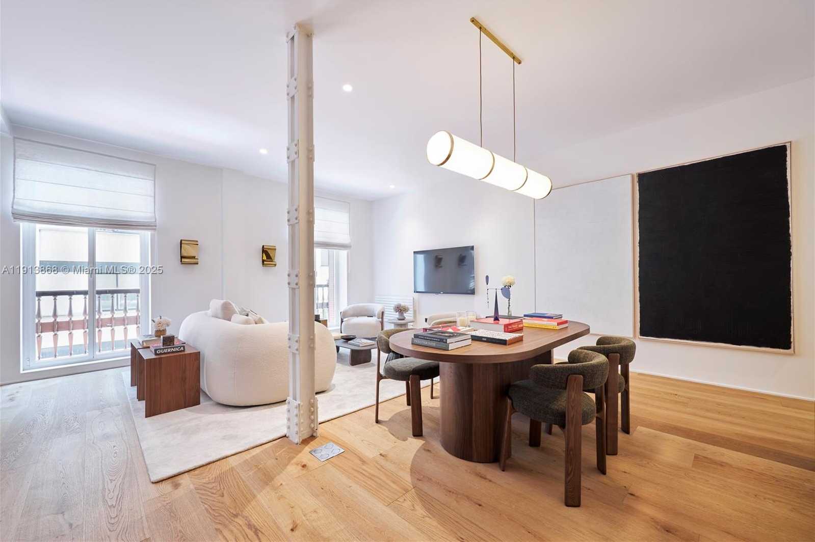 Small Image of 15 CALLE DE LA SALUD #2o. Derecha, Out of City Number 1