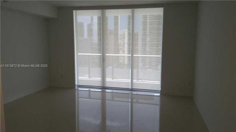 Small Image of 1300 BRICKELL BAY DR #2400, Miami Number 10