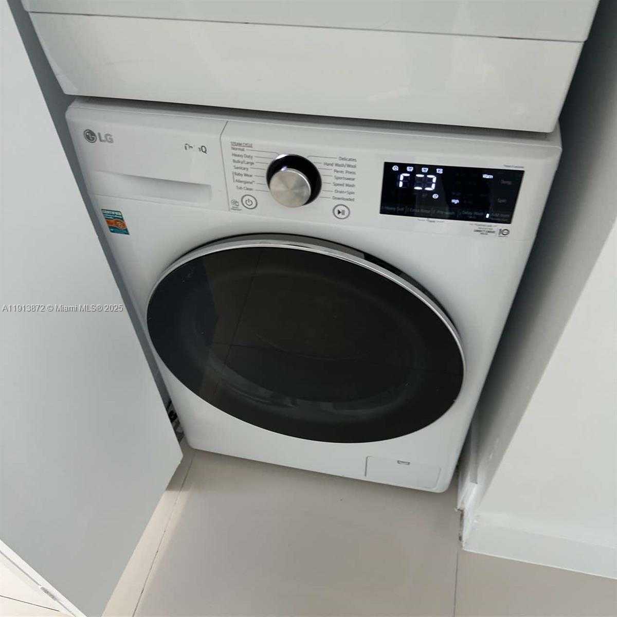 Small Image of 1300 BRICKELL BAY DR #2400, Miami Number 21