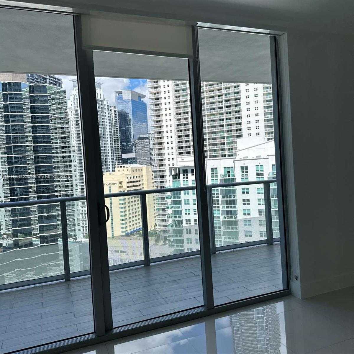 Small Image of 1300 BRICKELL BAY DR #2400, Miami Number 8