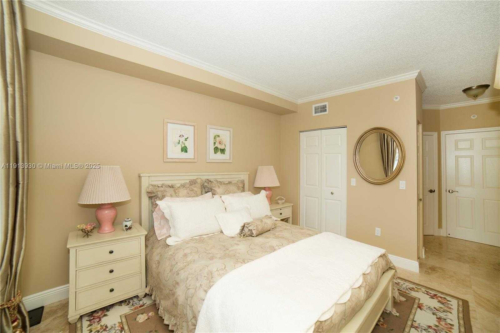 Small Image of 17100 NORTH BAY RD #1107, Sunny Isles Beach Number 29