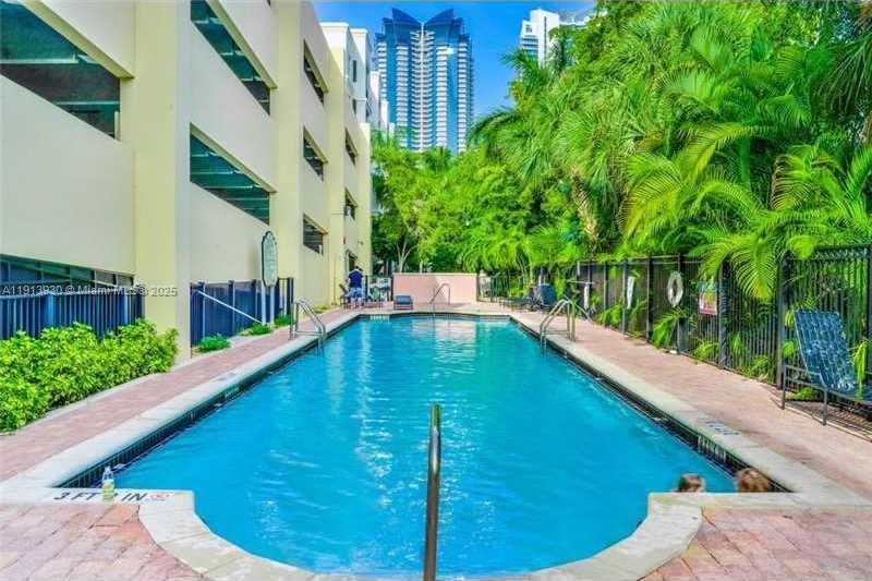 Small Image of 17100 NORTH BAY RD #1107, Sunny Isles Beach Number 53