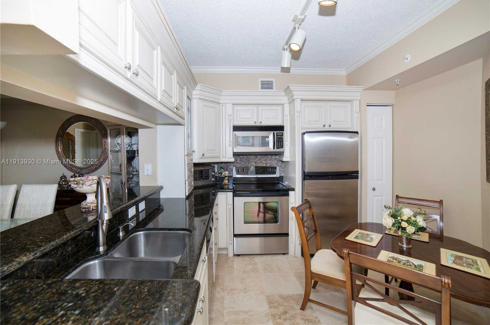 Small Image of 17100 NORTH BAY RD #1107, Sunny Isles Beach Number 6