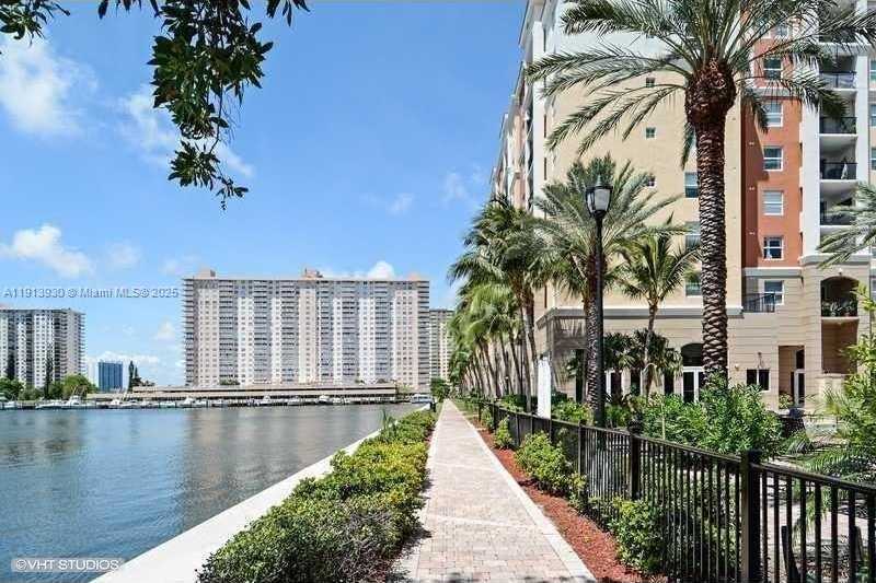 Small Image of 17100 NORTH BAY RD #1107, Sunny Isles Beach Number 61
