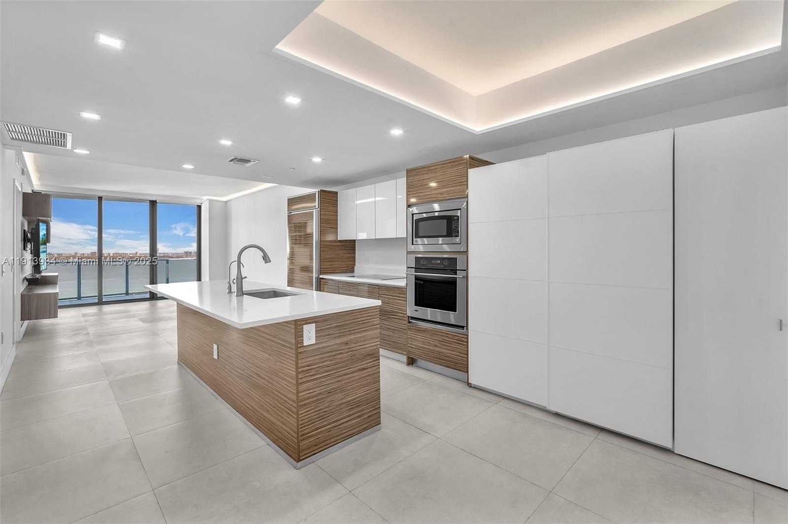 Small Image of 460 NORTH EAST 28TH ST #2607, Miami Number 10