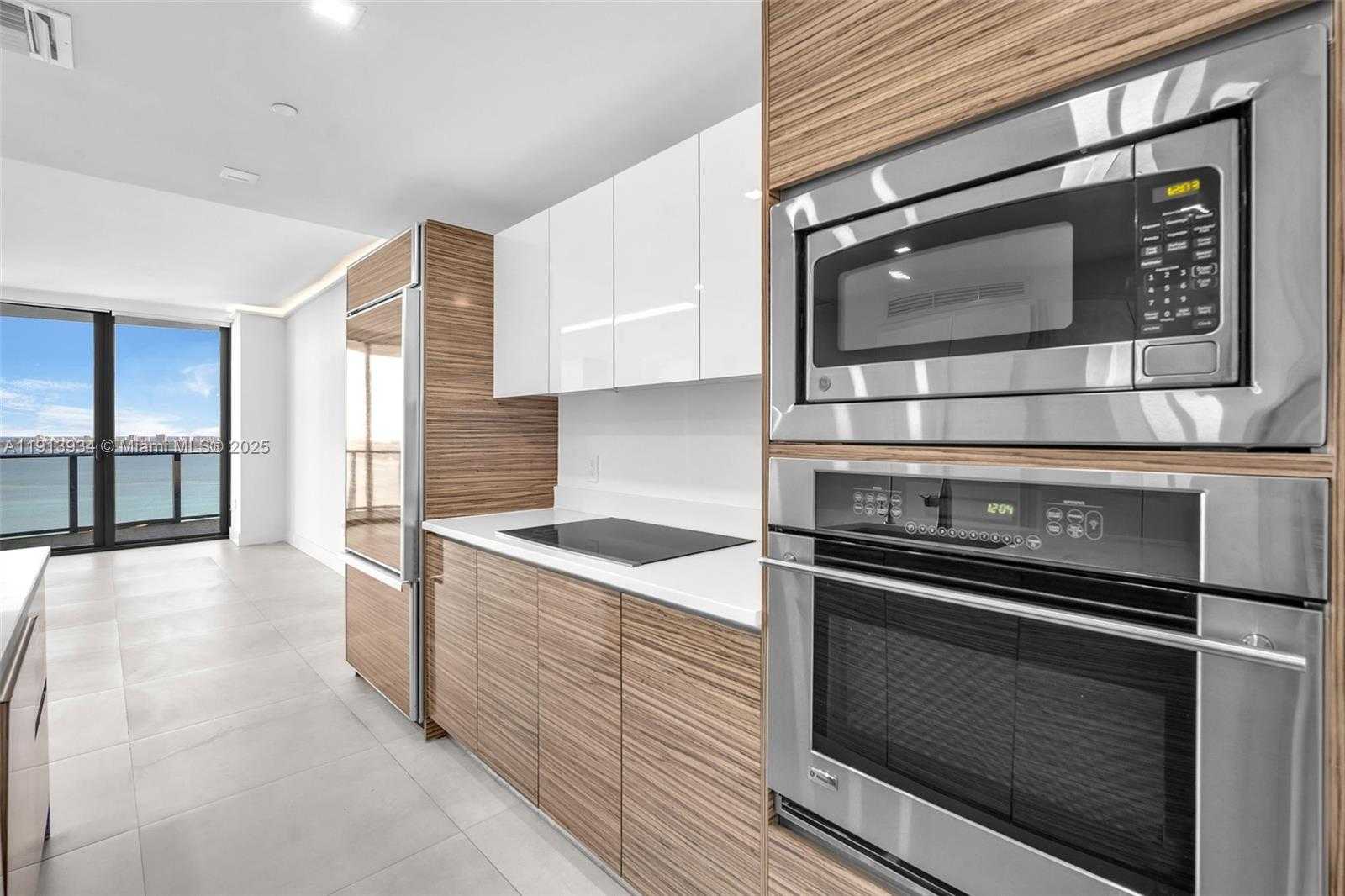 Small Image of 460 NORTH EAST 28TH ST #2607, Miami Number 11