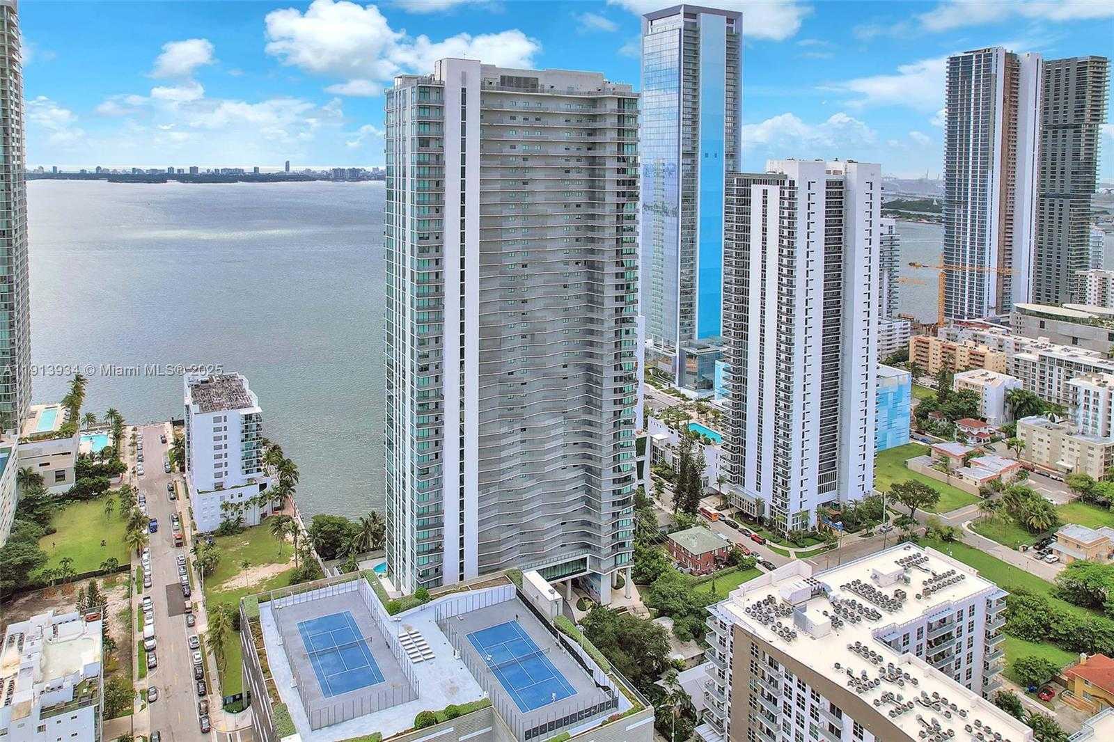 Small Image of 460 NORTH EAST 28TH ST #2607, Miami Number 27