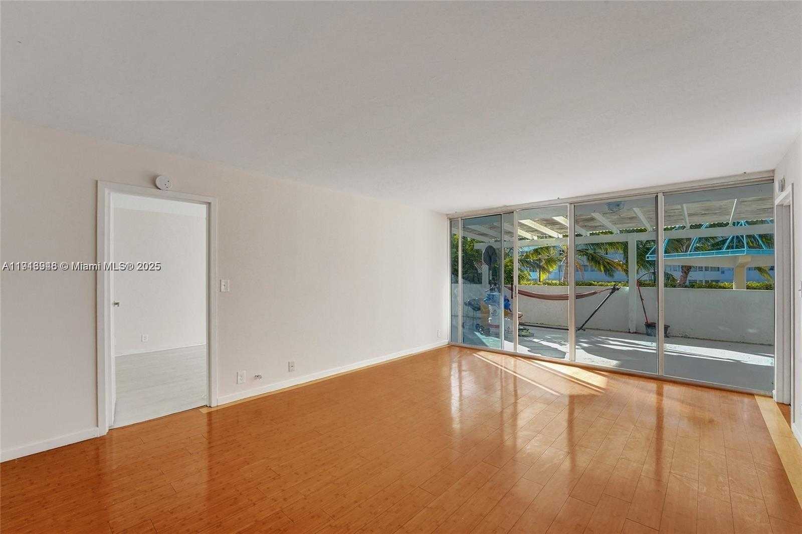 Small Image of 7601 EAST TREASURE DR #406, North Bay Village Number 16