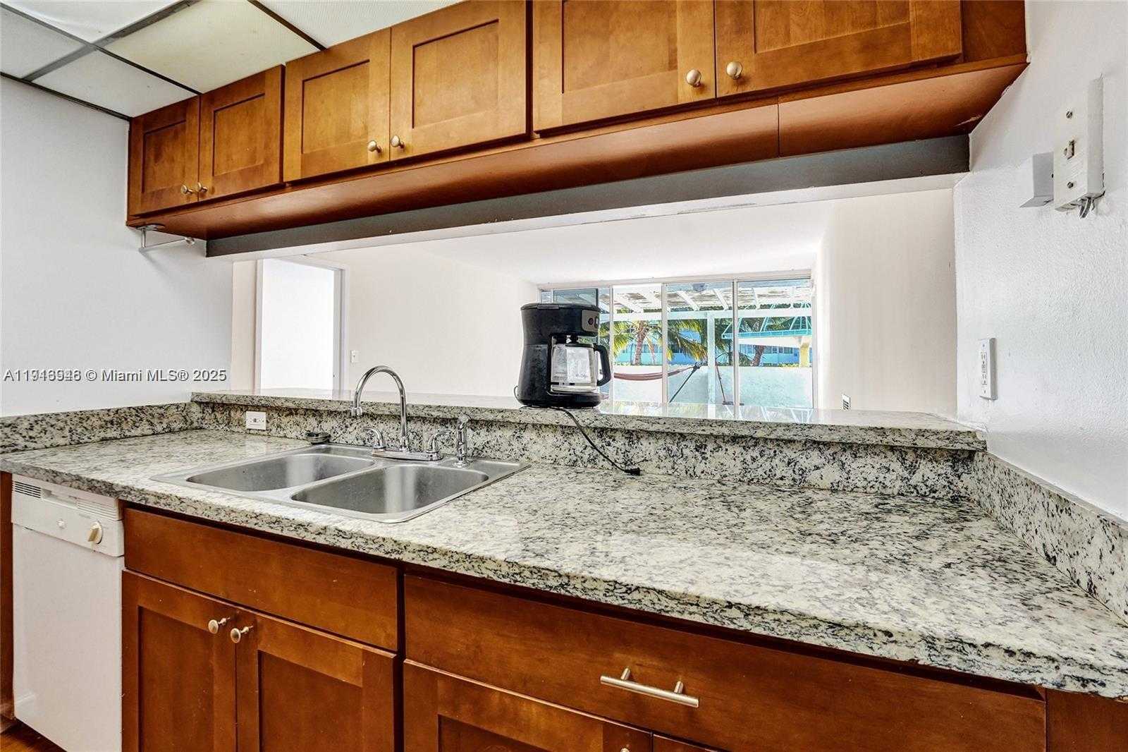 Small Image of 7601 EAST TREASURE DR #406, North Bay Village Number 31