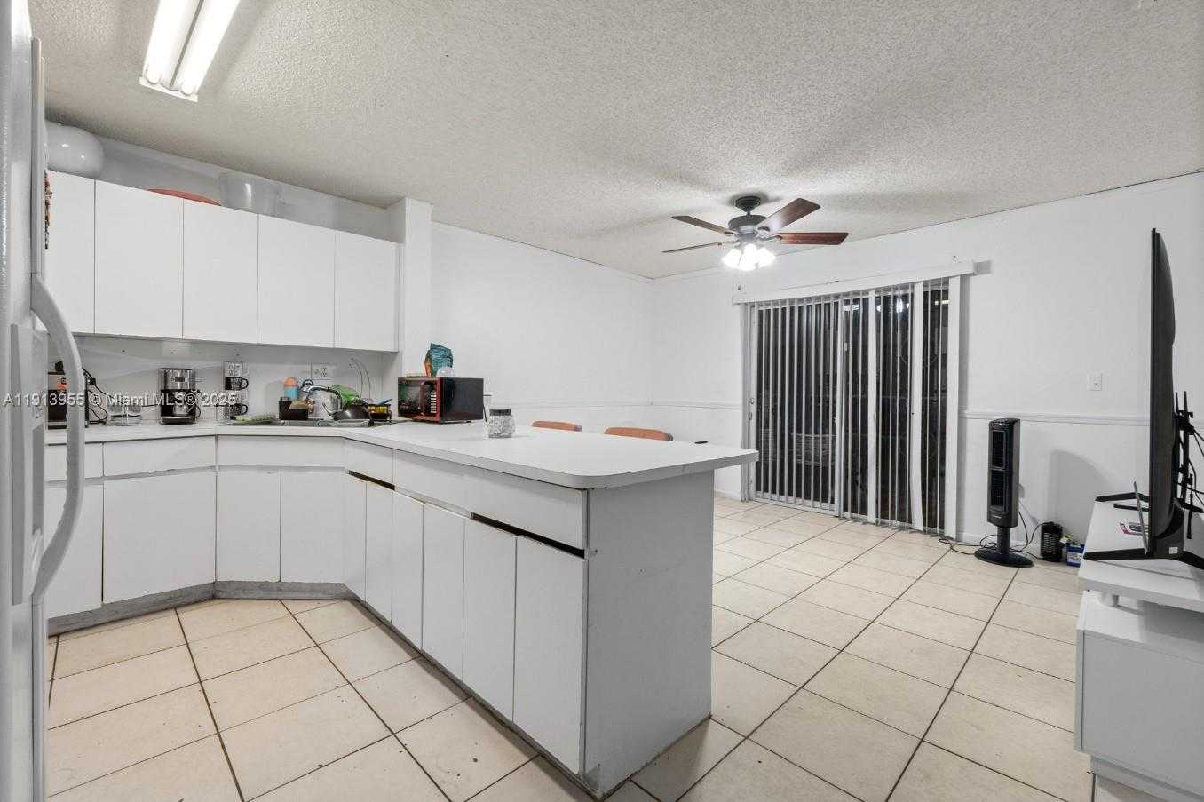 Small Image of 8851 NORTH WEST 119TH ST #2103-2, Hialeah Gardens Number 10