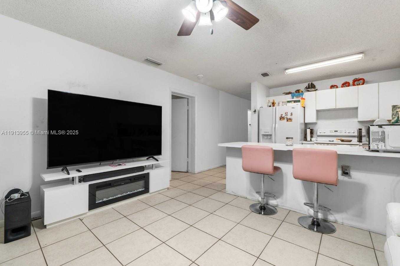 Small Image of 8851 NORTH WEST 119TH ST #2103-2, Hialeah Gardens Number 15
