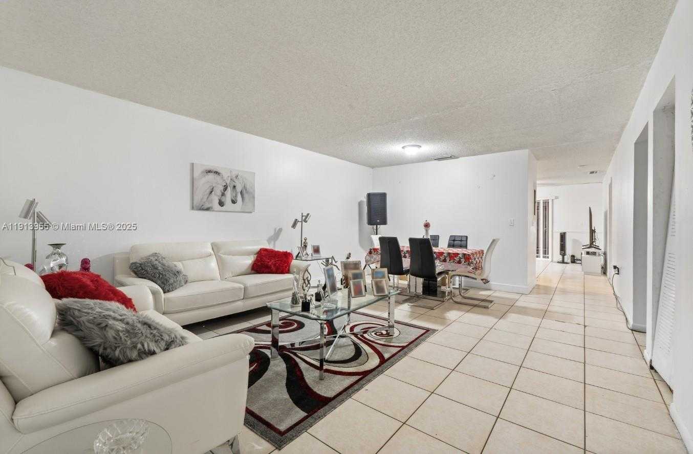 Small Image of 8851 NORTH WEST 119TH ST #2103-2, Hialeah Gardens Number 4