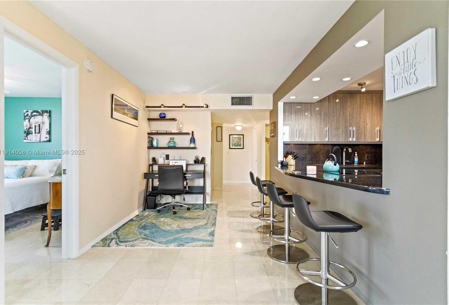 Small Image of 3800 SOUTH OCEAN DR #505, Hollywood Number 12