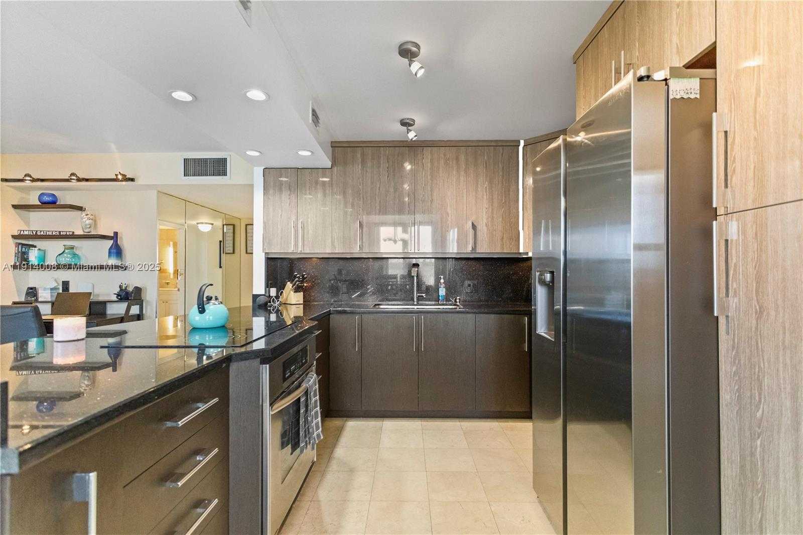 Small Image of 3800 SOUTH OCEAN DR #505, Hollywood Number 16