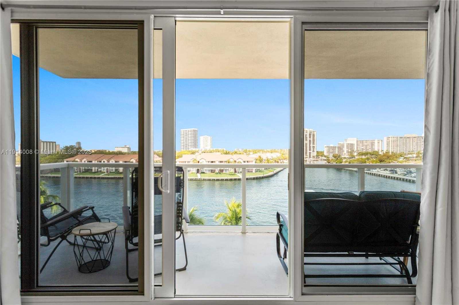 Small Image of 3800 SOUTH OCEAN DR #505, Hollywood Number 27