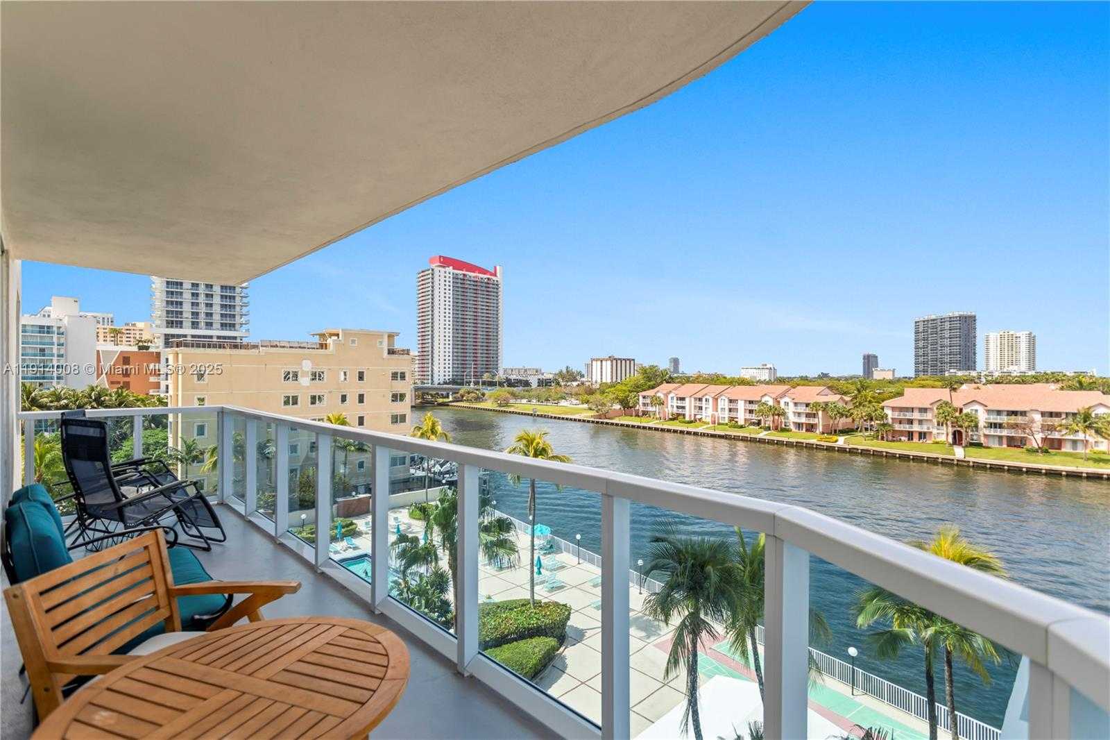 Small Image of 3800 SOUTH OCEAN DR #505, Hollywood Number 30