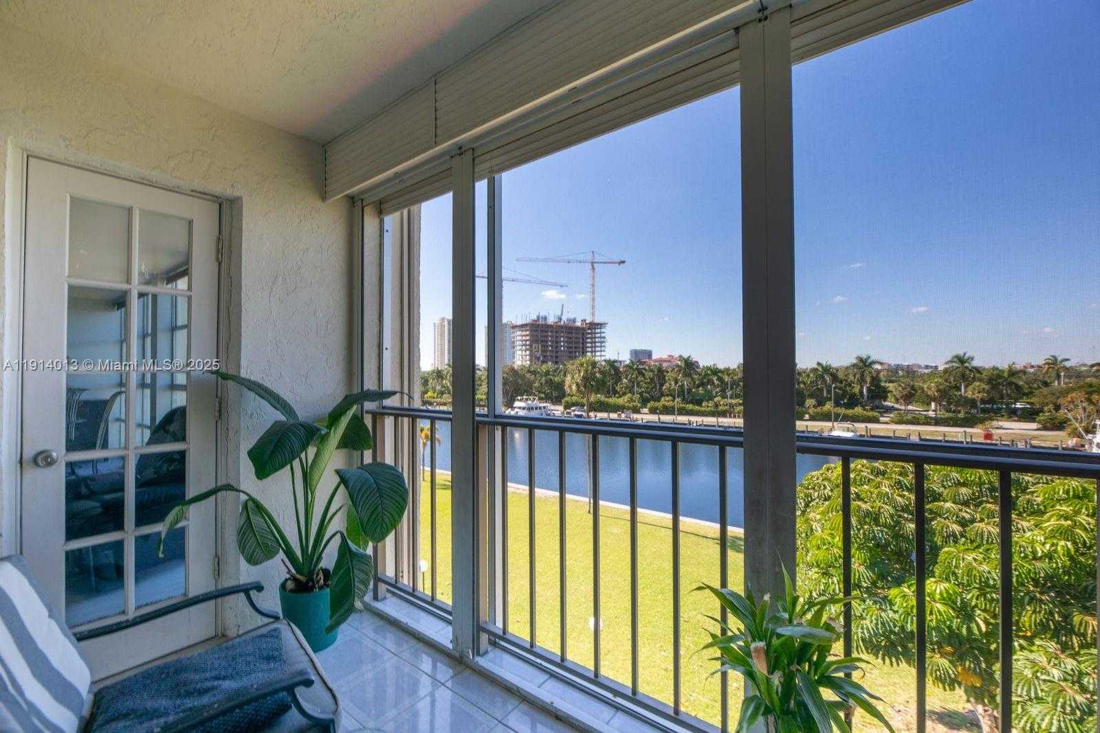 Small Image of 601 THREE ISLANDS BLVD #404, Hallandale Beach Number 24
