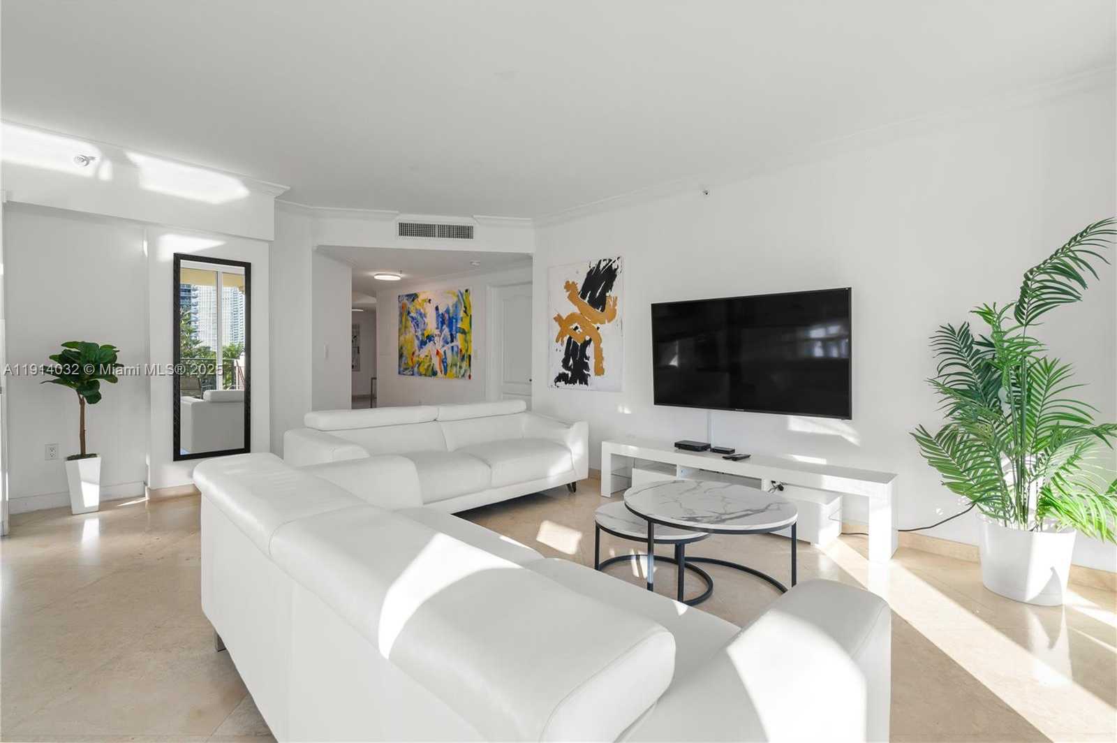 Small Image of 17555 ATLANTIC BLVD #602, Sunny Isles Beach Number 26