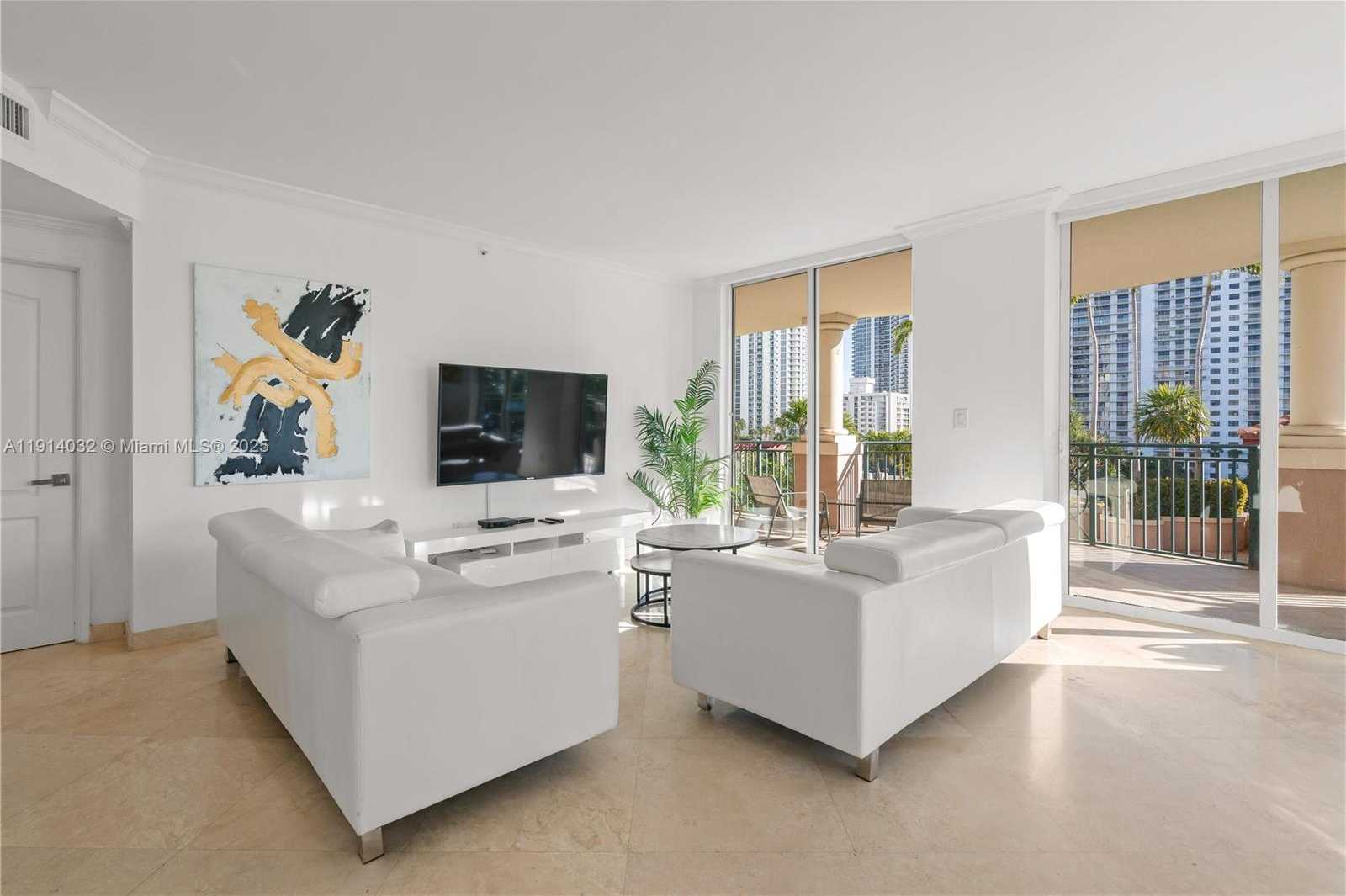 Small Image of 17555 ATLANTIC BLVD #602, Sunny Isles Beach Number 28