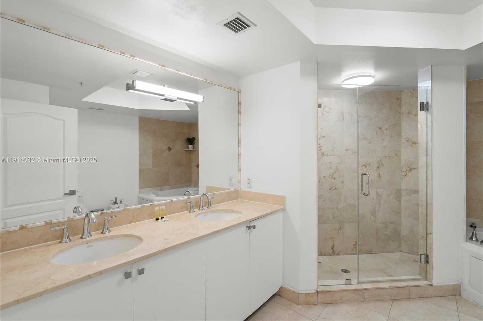 Small Image of 17555 ATLANTIC BLVD #602, Sunny Isles Beach Number 36