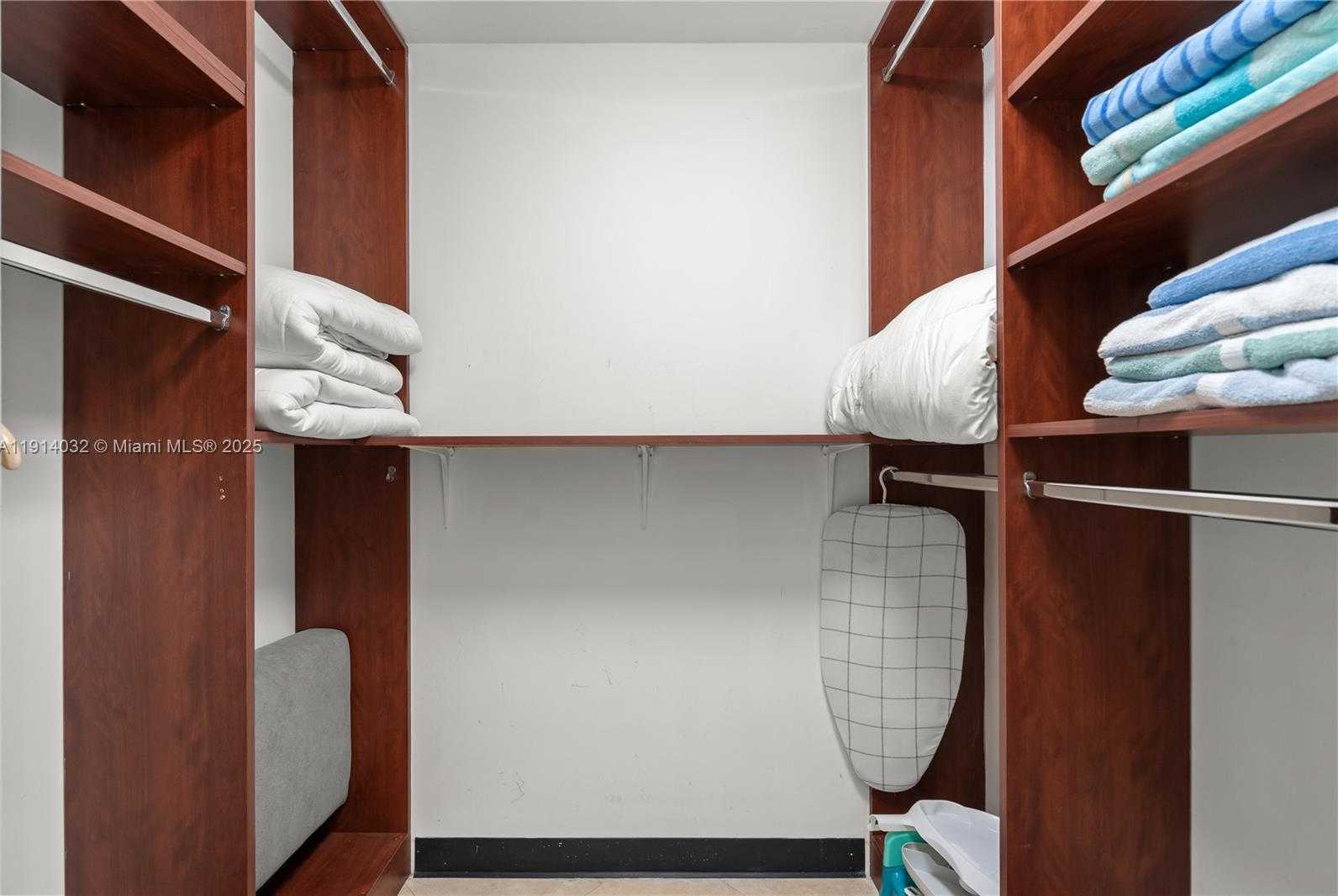 Small Image of 17555 ATLANTIC BLVD #602, Sunny Isles Beach Number 44