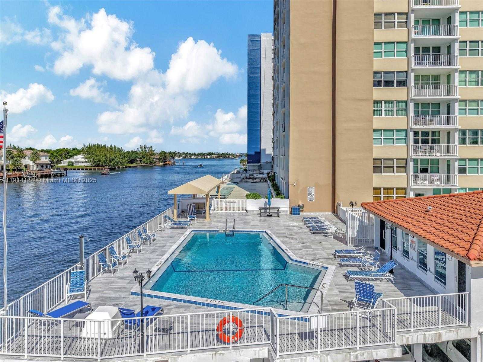 Small Image of 1410 SOUTH OCEAN DR #1603, Hollywood Number 37