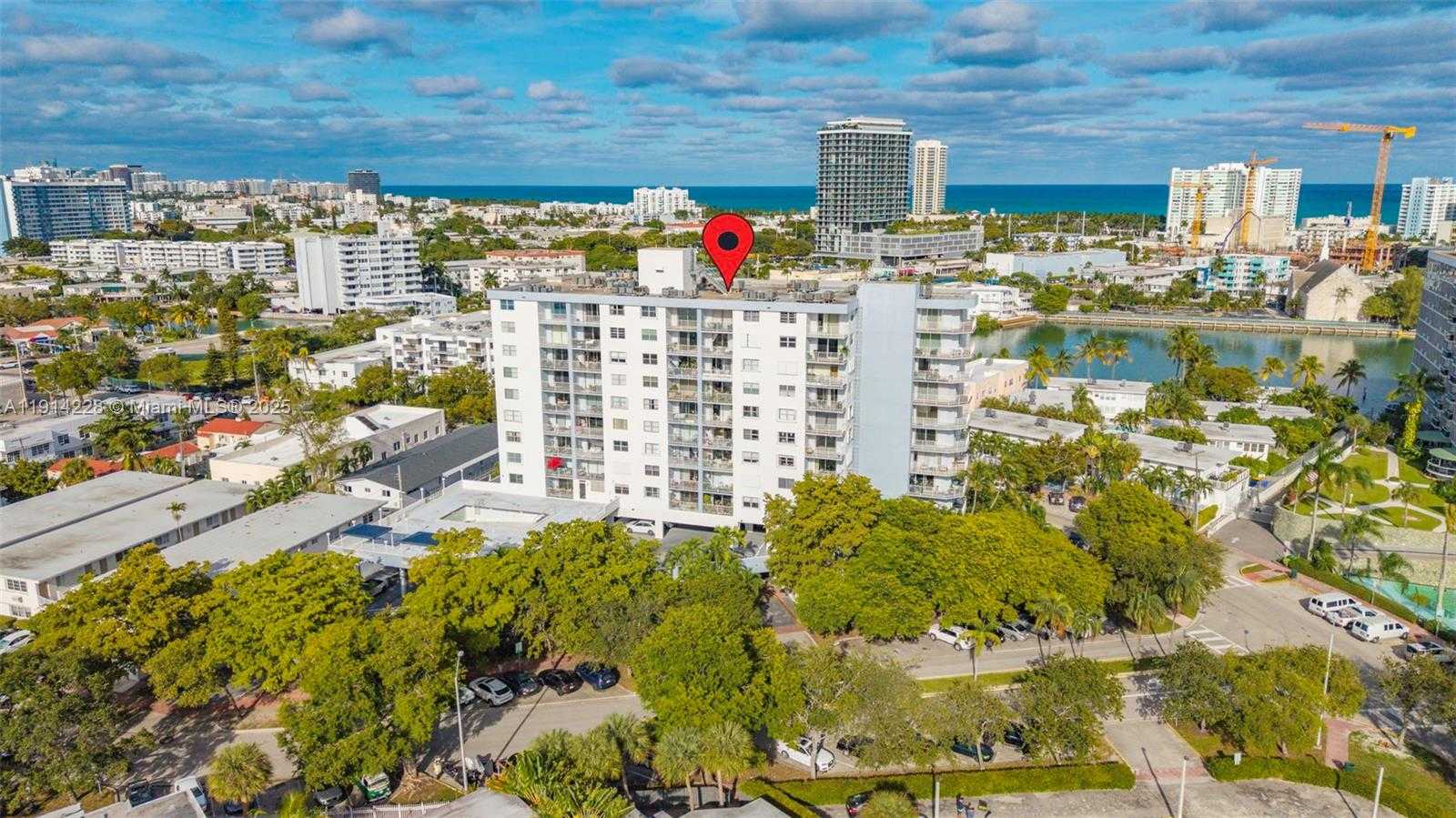 Small Image of 6900 BAY DR #5C, Miami Beach Number 23
