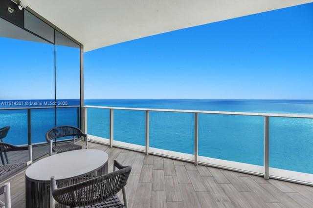 Small Image of 15701 COLLINS AVE #3203, Sunny Isles Beach Number 22