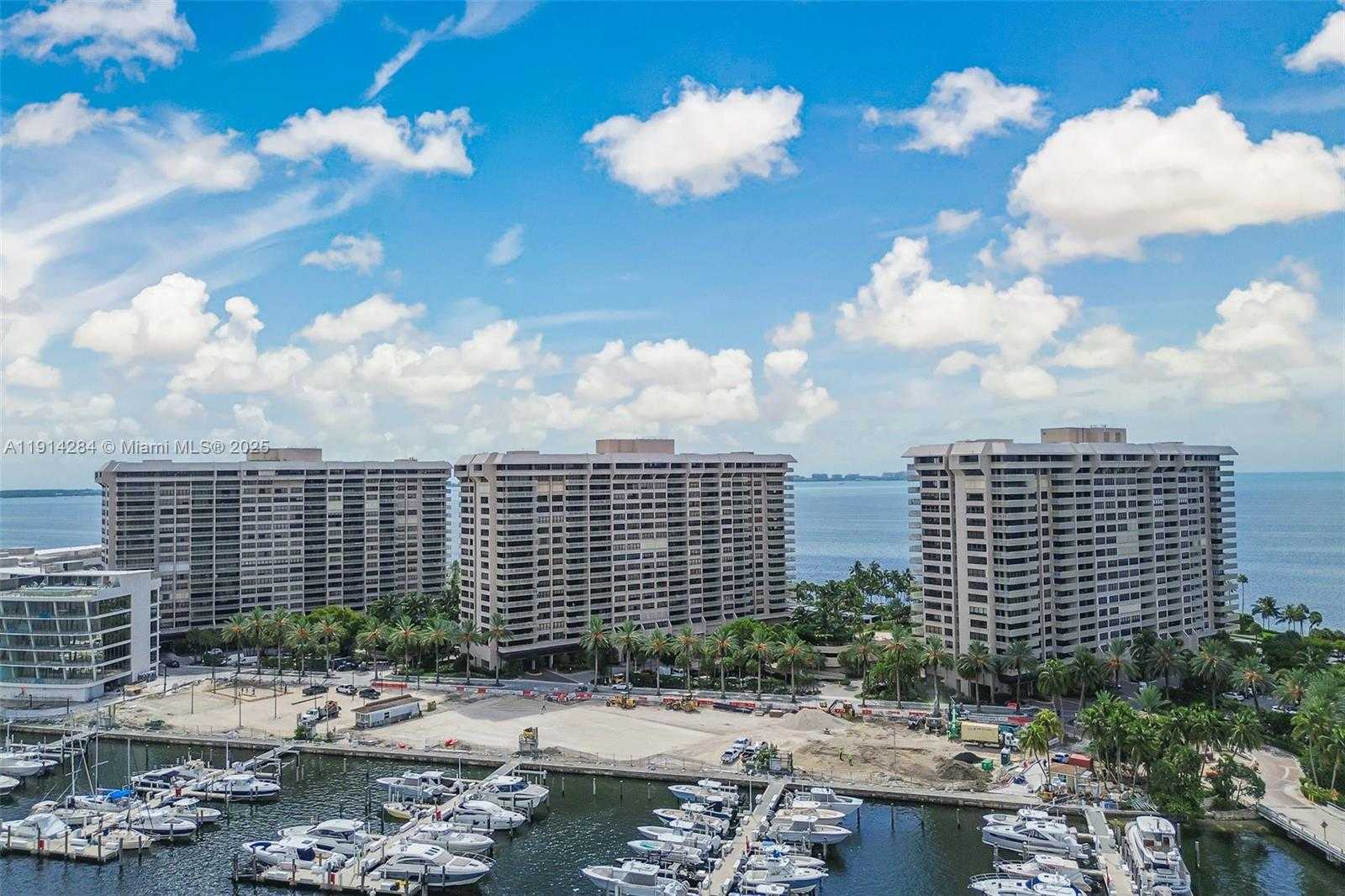 Small Image of 2 GROVE ISLE DR #B1507, Miami Number 13