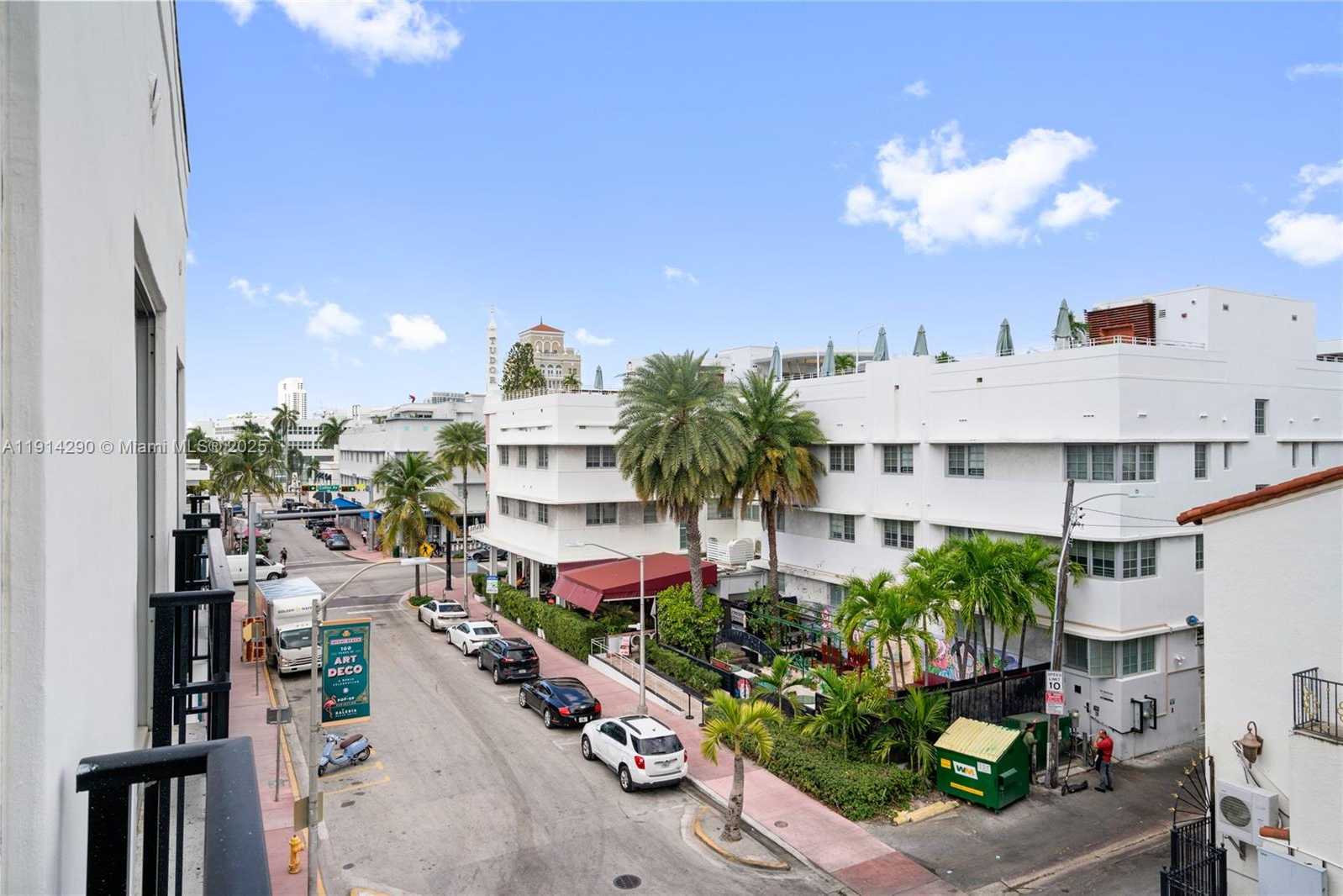 Small Image of 1060 OCEAN DR #D307, Miami Beach Number 30