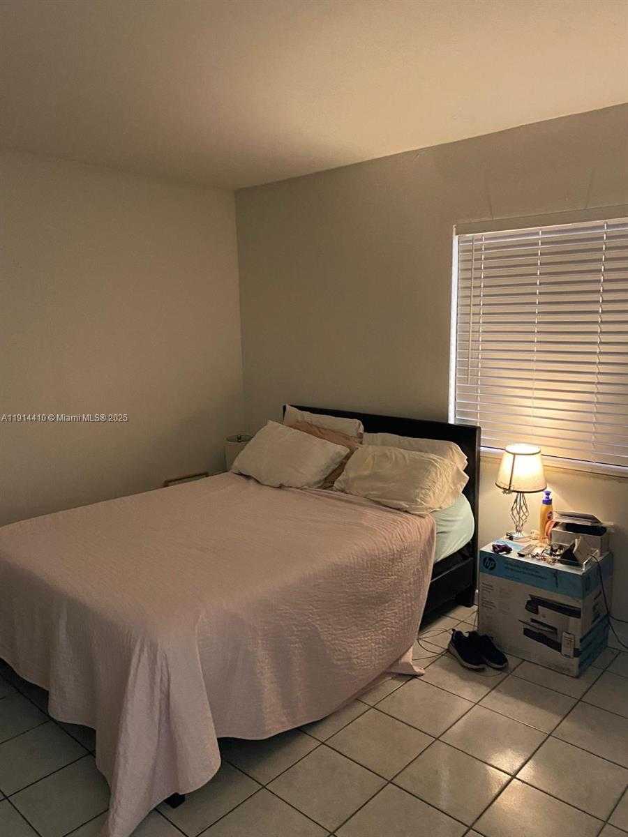 Small Image of 2150 WEST 60TH ST #11104, Hialeah Number 10