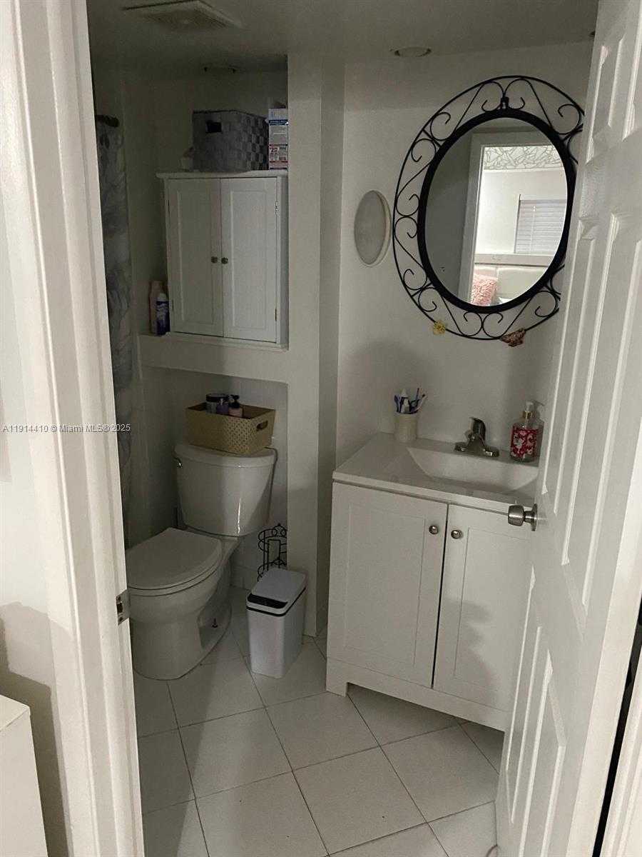 Small Image of 2150 WEST 60TH ST #11104, Hialeah Number 11