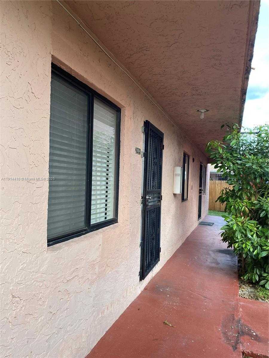 Small Image of 2150 WEST 60TH ST #11104, Hialeah Number 2