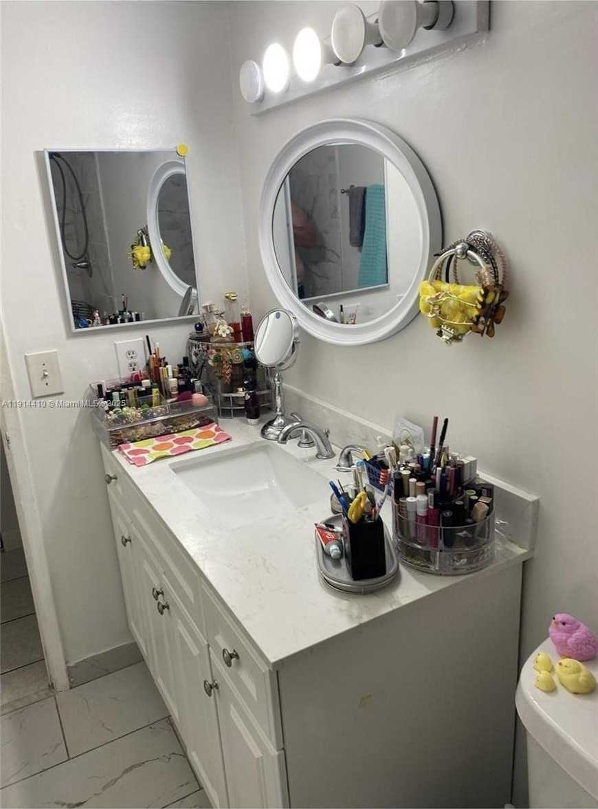 Small Image of 2150 WEST 60TH ST #11104, Hialeah Number 8