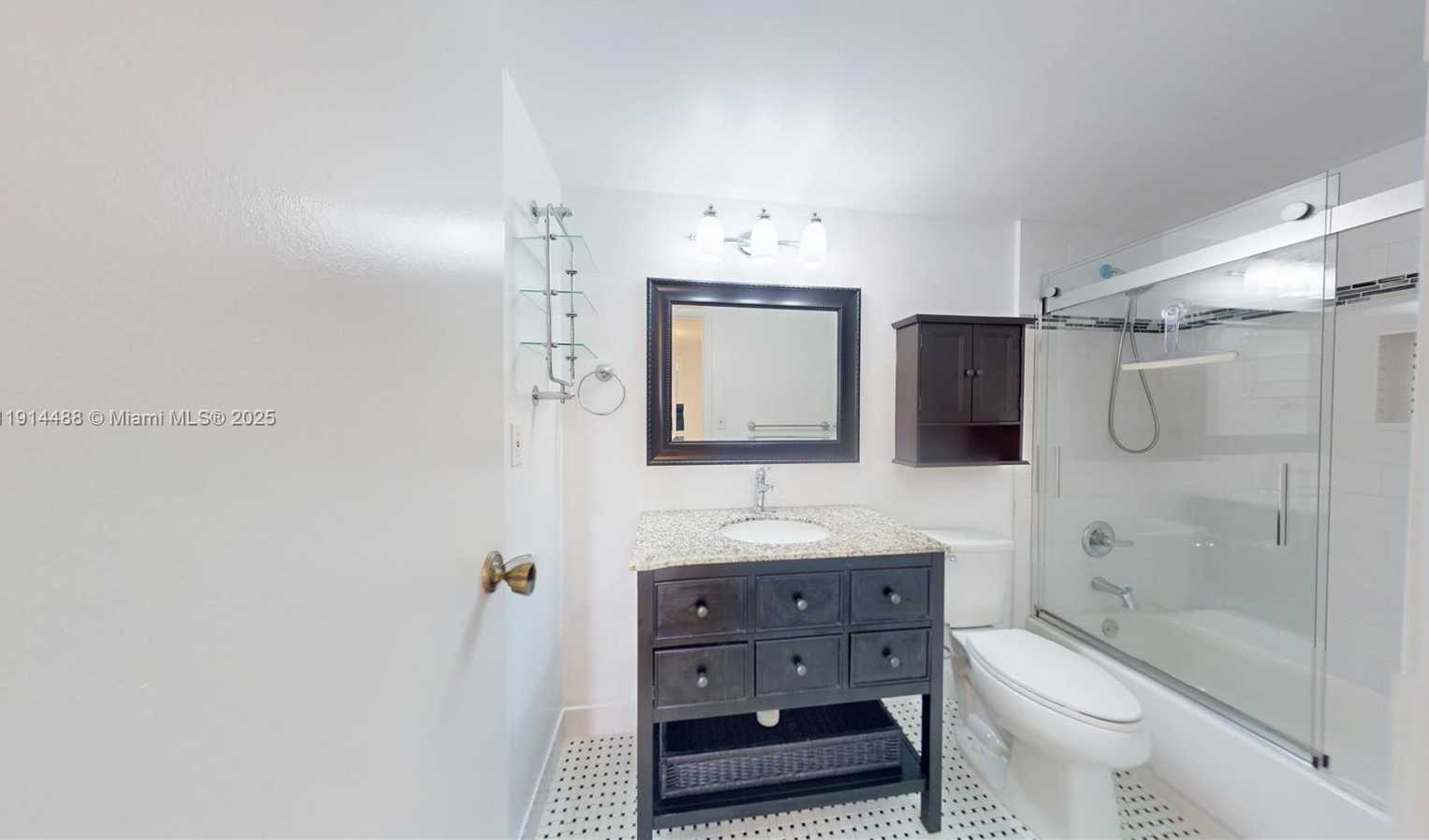 Small Image of 600 THREE ISLANDS BLVD #402, Hallandale Beach Number 15