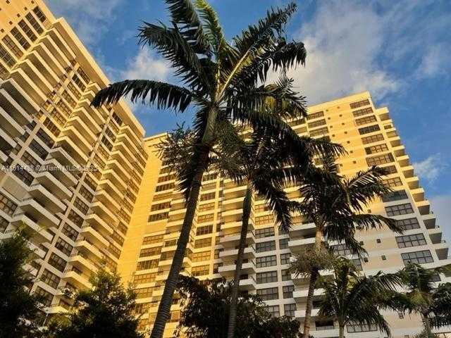 Small Image of 600 THREE ISLANDS BLVD #402, Hallandale Beach Number 23
