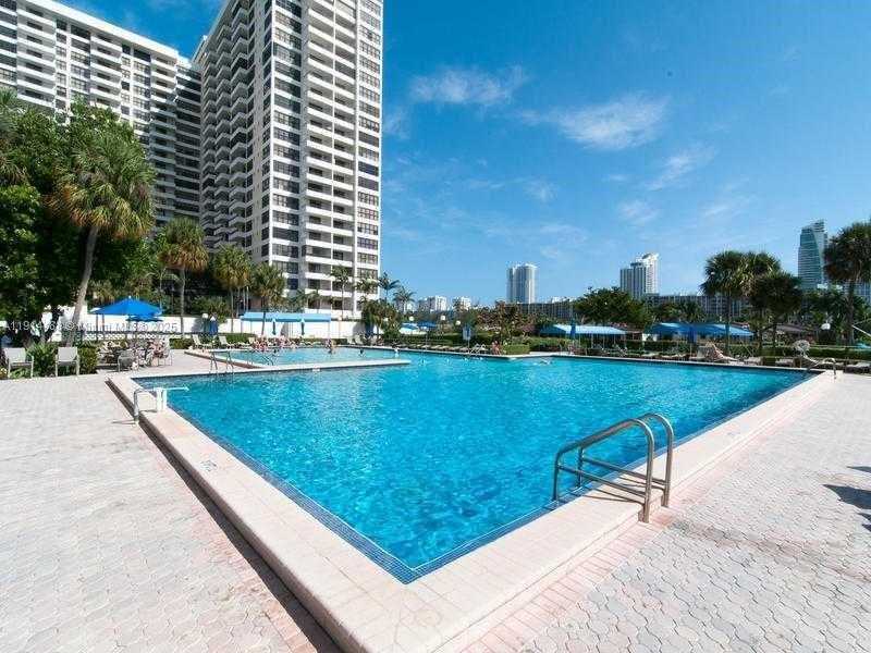 Small Image of 600 THREE ISLANDS BLVD #402, Hallandale Beach Number 26