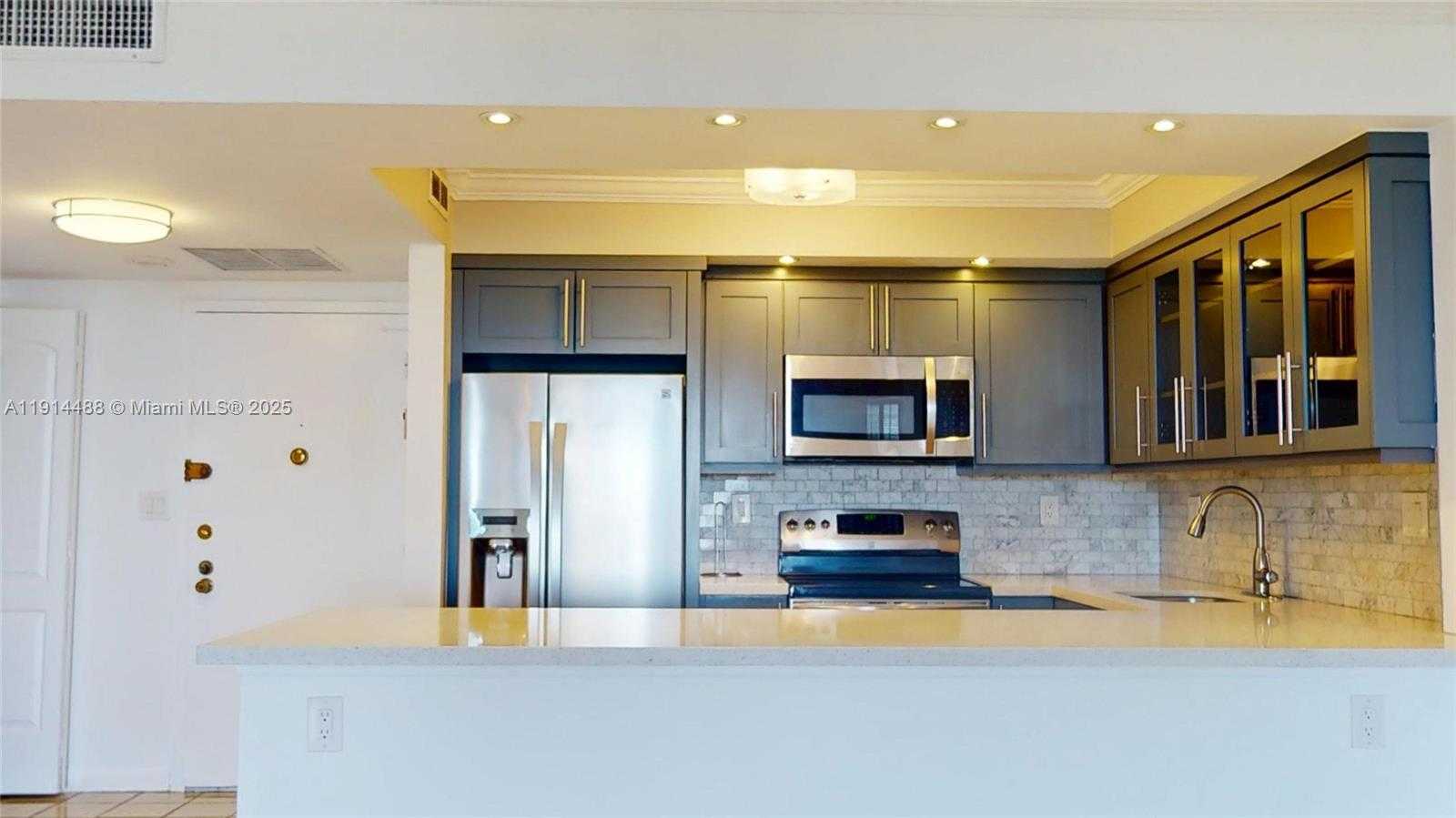 Small Image of 600 THREE ISLANDS BLVD #402, Hallandale Beach Number 8