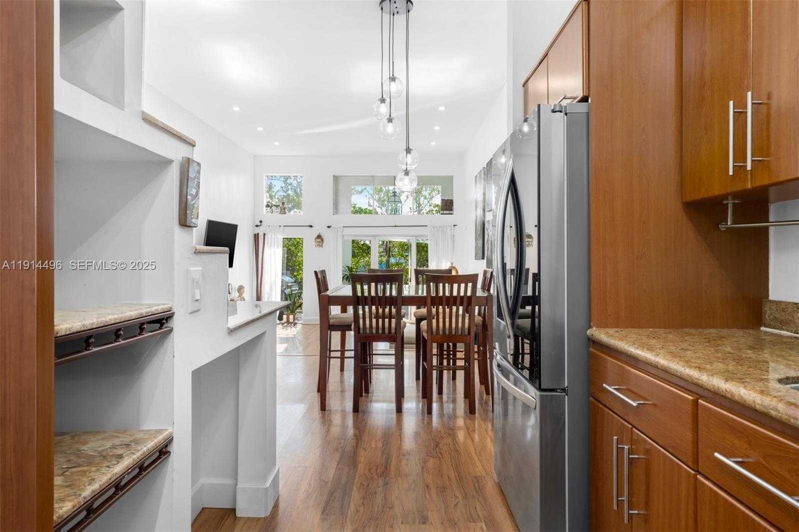 Small Image of 2404 NORTH EAST 135TH ST #2404, North Miami Number 12