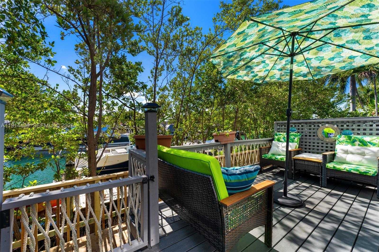 Small Image of 2404 NORTH EAST 135TH ST #2404, North Miami Number 5