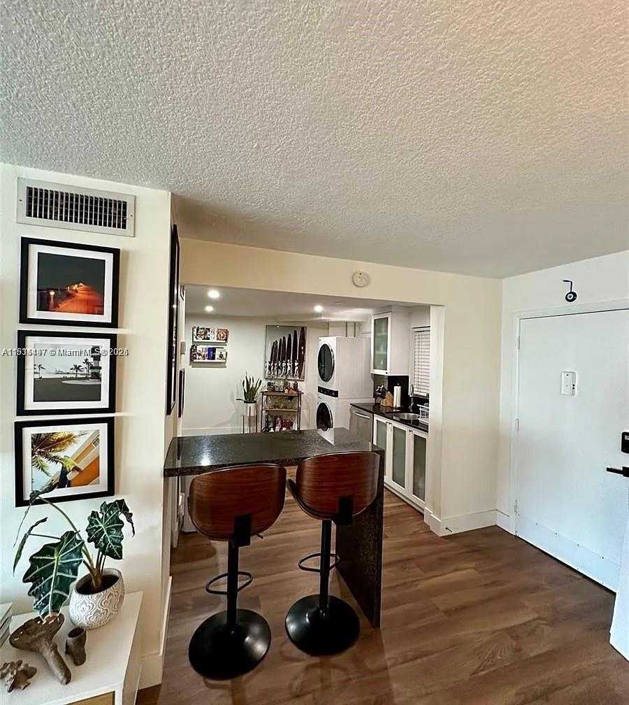 Small Image of 1881 WASHINGTON AVE #4A, Miami Beach Number 6