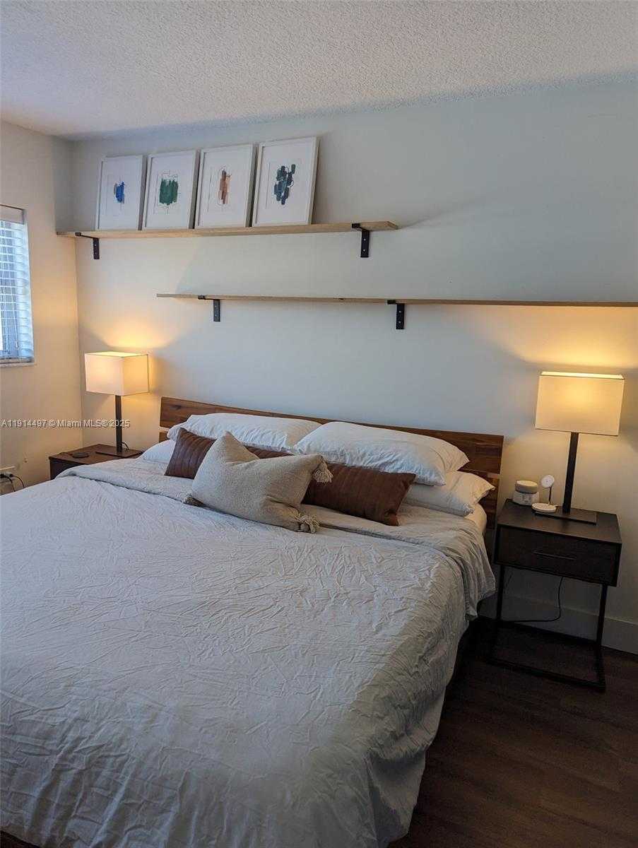 Small Image of 1881 WASHINGTON AVE #4A, Miami Beach Number 8